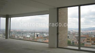 Apartamento de 3 alcobas en venta en Los Rosales, Bogotá, 417 m² · foto 4 de 18