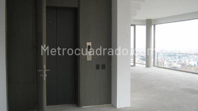 Apartamento de 3 alcobas en venta en Los Rosales, Bogotá, 417 m² · foto 5 de 18