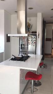 Apartamento de 3 alcobas en venta en Chico Reservado, Bogotá, 166 m² · foto 11 de 16