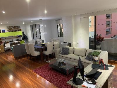 Apartamento de 3 alcobas en venta en San Patricio, Bogotá, 208 m² · foto 2 de 16