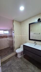 Casa de 4 alcobas en venta en San Jose De Bavaria, Bogotá, 180 m² · foto 12 de 20