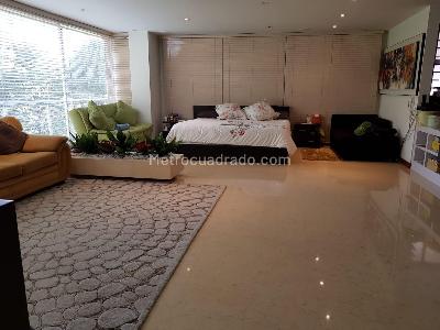 Apartamento en venta en Chico Navarra, Bogotá · foto 2 de 18