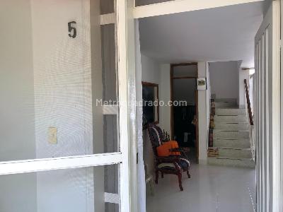 Casa de 3 alcobas en venta en Girardot Cr Alcatraces 2, Girardot, 109 m² · foto 4 de 20