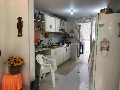 Casa de 3 alcobas en venta en Girardot Cr Alcatraces 2, Girardot, 109 m² · foto 7 de 20