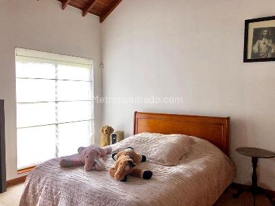 Casa de 5 alcobas en venta en La Calera, La Calera, 530 m² · foto 11 de 15