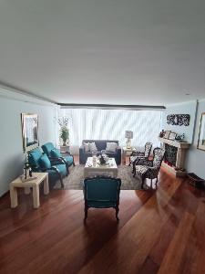 Apartamento de 3 alcobas en venta en Molinos Norte, Bogotá, 220 m² · foto 2 de 12