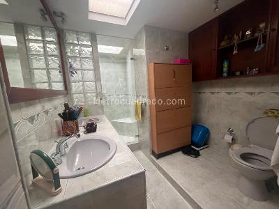 Apartamento de 3 alcobas en venta en Chico, Bogotá, 259 m² · foto 20 de 20