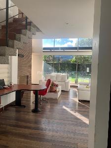 Casa de 3 alcobas en venta en Variante Cajica Cota, Cajicá, 223 m² · foto 3 de 19