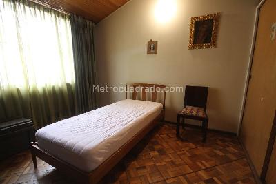 Casa de 4 alcobas en venta en El Batan, Bogotá, 172 m² · foto 7 de 14