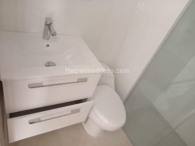 Apartamento de 3 alcobas en venta en San Patricio, Bogotá, 126 m² · foto 13 de 15