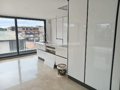 Apartamento de 3 alcobas en venta en San Patricio, Bogotá, 126 m² · foto 2 de 15