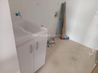 Apartamento de 3 alcobas en venta en San Patricio, Bogotá, 126 m² · foto 5 de 15