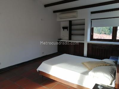 Casa de 3 alcobas en venta en Barrio Blanco, Girardot, 451 m² · foto 16 de 20