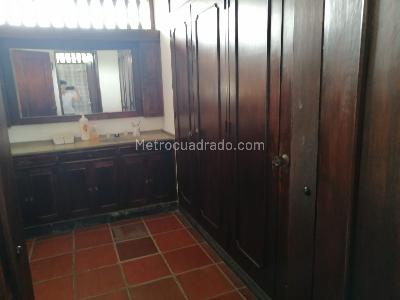 Casa de 3 alcobas en venta en Barrio Blanco, Girardot, 451 m² · foto 17 de 20