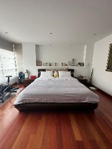 Apartamento de 3 alcobas en venta en Chico Navarra, Bogotá, 158 m² · foto 12 de 14