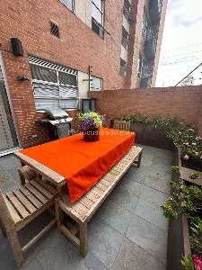 Apartamento de 3 alcobas en venta en Chico Navarra, Bogotá, 158 m² · foto 13 de 14