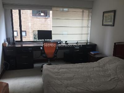 Apartamento de 3 alcobas en venta en Chapinero Alto, Bogotá, 200 m² · foto 11 de 18