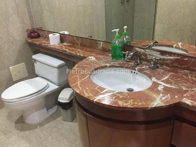 Apartamento de 3 alcobas en venta en Chapinero Alto, Bogotá, 200 m² · foto 13 de 18