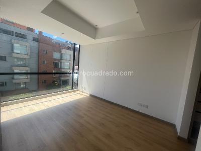 Apartamento en venta en Santa Bárbara Occidental, Bogotá · foto 7 de 13