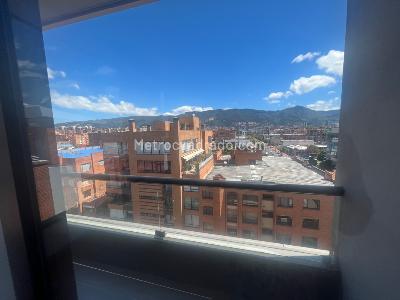 Apartamento de 2 alcobas en venta en Santa Bárbara Occidental, Bogotá, 90 m² · foto 5 de 16