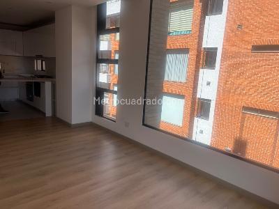 Apartamento de 2 alcobas en venta en Santa Bárbara Occidental, Bogotá, 90 m² · foto 4 de 13