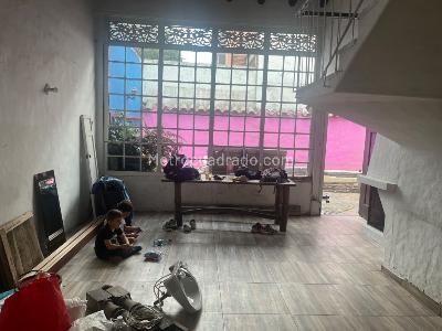 Casa de 4 alcobas en venta en Santa Margarita, Bogotá, 226 m² · foto 4 de 10