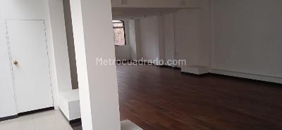Casa de 4 alcobas en venta en Quinta Camacho, Bogotá, 435 m² · foto 11 de 20