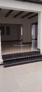 Casa de 4 alcobas en venta en Quinta Camacho, Bogotá, 435 m² · foto 2 de 20