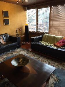 Apartamento de 3 alcobas en venta en Chico Los Rosales, Bogotá, 208 m² · foto 2 de 18