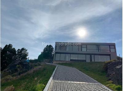 Casa de 3 alcobas en venta en La Calera, La Calera, 280 m² · foto 5 de 7