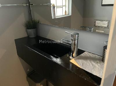 Casa en venta en Quinta Camacho, Bogotá · foto 11 de 20