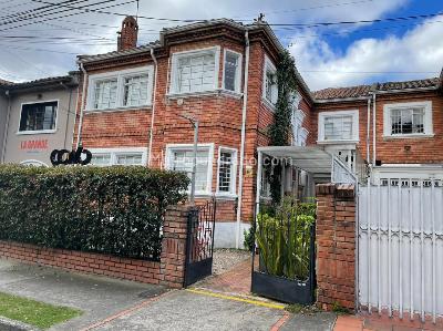 Casa en venta en Quinta Camacho, Bogotá · foto 3 de 20