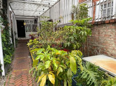 Casa en venta en Quinta Camacho, Bogotá · foto 4 de 20
