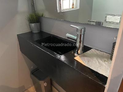 Casa en venta en Quinta Camacho, Bogotá · foto 9 de 20
