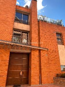 Casa de 4 alcobas en venta en Chapinero, Bogotá, 582 m² · foto 9 de 15