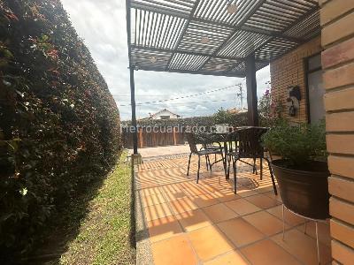 Casa de 3 alcobas en venta en Cajica Bejucal, Bogotá, 145 m² · foto 3 de 17