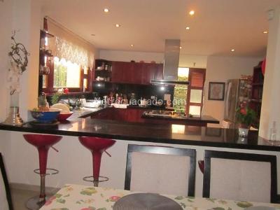 Casa de 4 alcobas en venta en Chía, Chía, 280 m² · foto 3 de 5