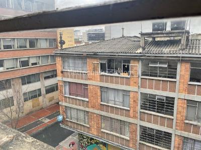 Apartamento de 3 alcobas en venta en Santa Fe Centro, Bogotá, 87 m² · foto 4 de 12