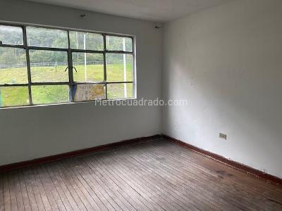 Apartamento de 2 alcobas en venta en Santa Fe Centro, Bogotá, 69 m² · foto 11 de 16