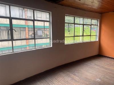 Apartamento de 2 alcobas en venta en Santa Fe Centro, Bogotá, 69 m² · foto 3 de 16