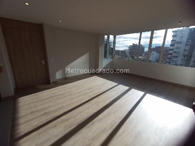 Apartamento de 3 alcobas en venta en El Refugio, Bogotá, 163 m² · foto 10 de 20
