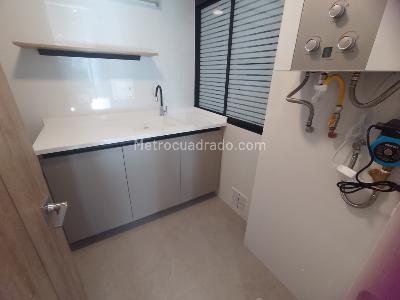 Apartamento de 3 alcobas en venta en El Refugio, Bogotá, 163 m² · foto 12 de 20