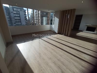 Apartamento de 3 alcobas en venta en El Refugio, Bogotá, 163 m² · foto 8 de 20