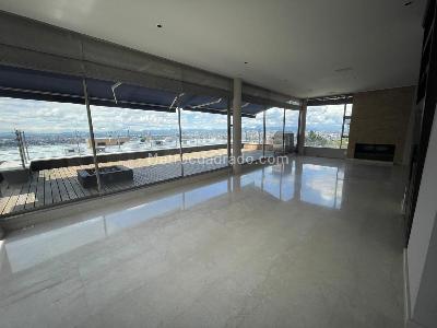 Apartamento de 2 alcobas en venta en Chapinero Alto, Bogotá, 310 m² · foto 17 de 18