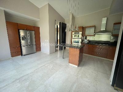 Apartamento de 2 alcobas en venta en Chapinero Alto, Bogotá, 310 m² · foto 7 de 18