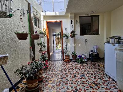 Casa en venta en San Nicolas, Bogotá · foto 4 de 20