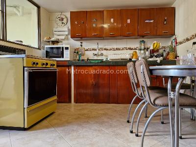 Casa en venta en San Nicolas, Bogotá · foto 5 de 20