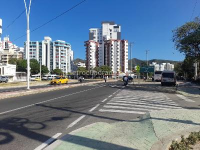 Apartamento de 4 alcobas en venta en Santa Marta Rodadero, Santa Marta, 100 m² · foto 2 de 20