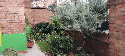 Casa de 5 alcobas en venta en Chapinero Marly, Bogotá, 240 m² · foto 12 de 20