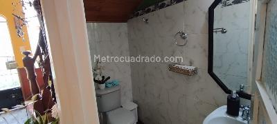 Casa de 5 alcobas en venta en Chapinero Marly, Bogotá, 240 m² · foto 20 de 20